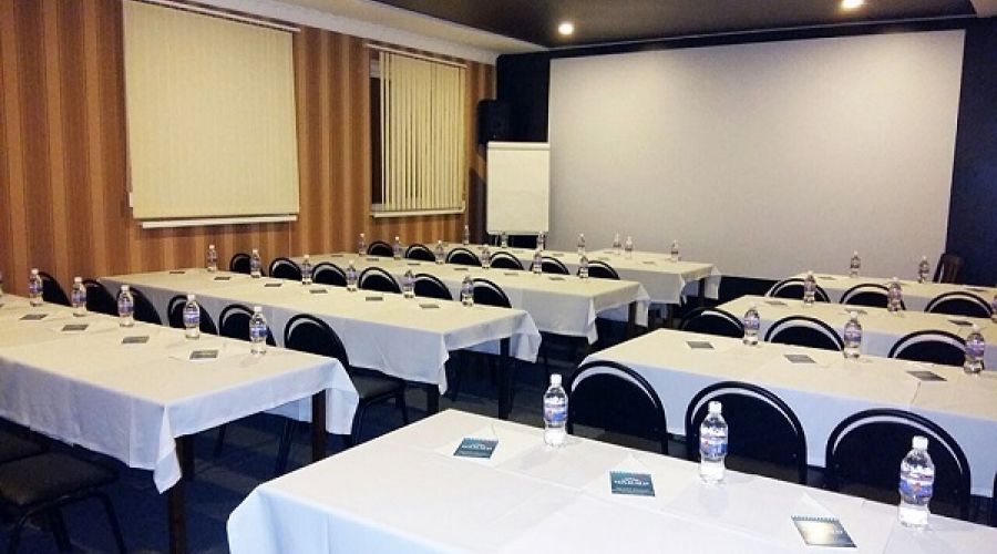 Конференц-зал большой