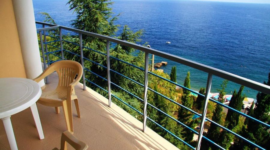 Стандарт Двухкомнатный двухместный 4 этаж