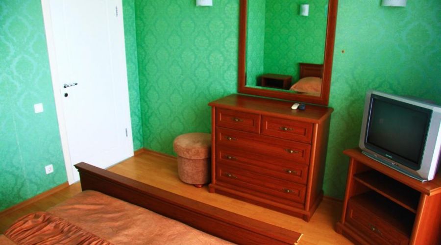 Стандарт Двухкомнатный двухместный 4 этаж