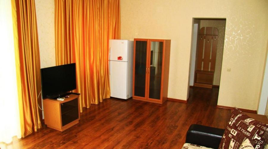 Двухкомнатный номер 1 этаж (&quot;Диана&quot;)