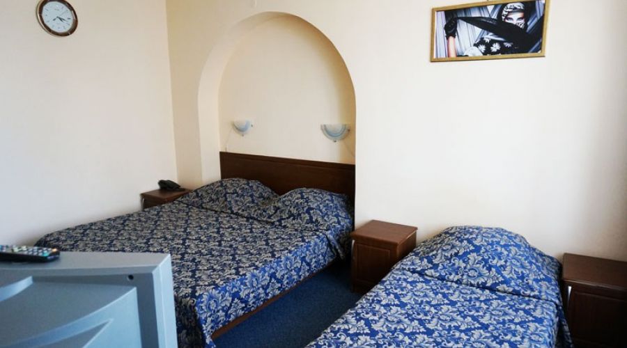 первой  категории (стандарт)