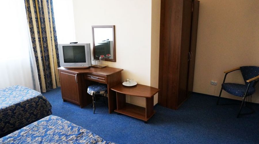 первой  категории (стандарт)