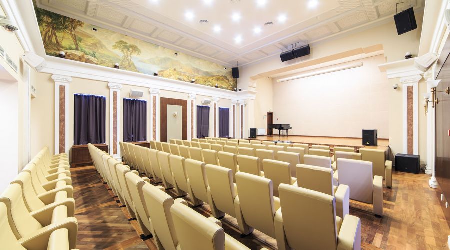 Конгресс-холл