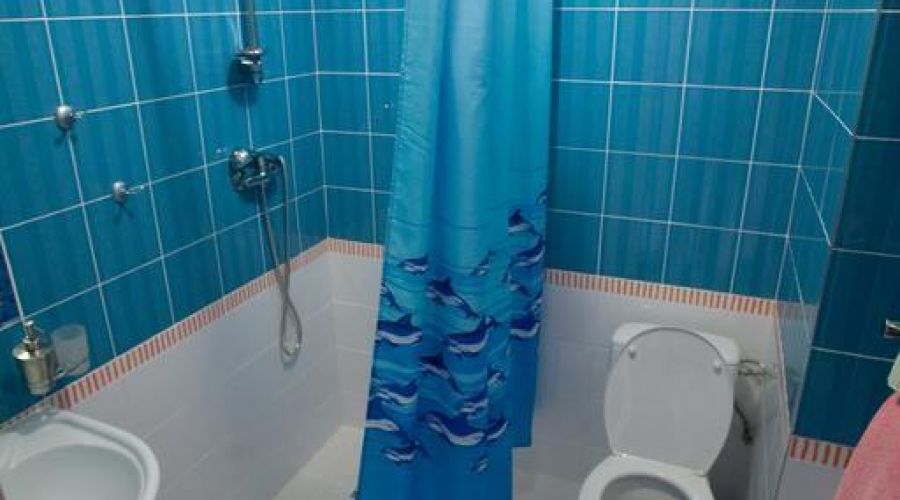 «Двухкомнатный» (с частичным видом на море)