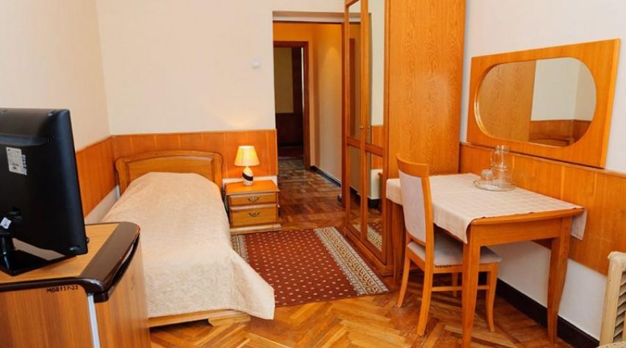 ОДНОМЕСТНЫЙ