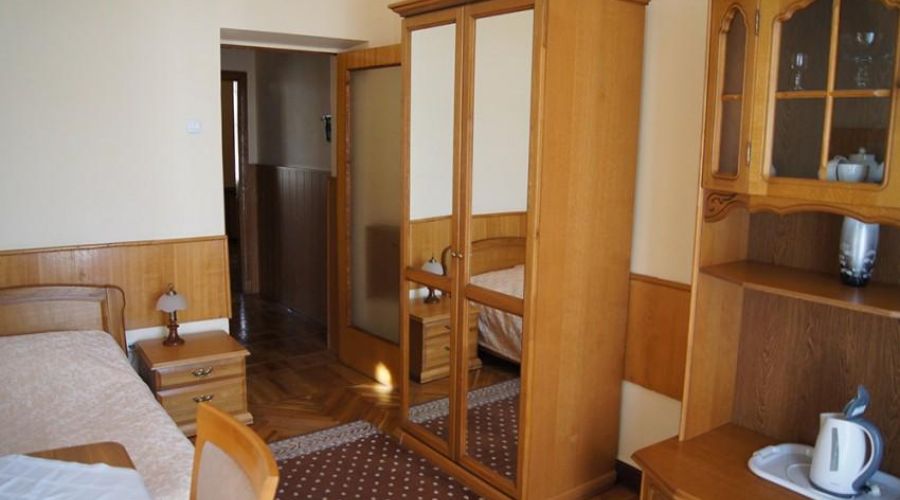 ОДНОМЕСТНЫЙ