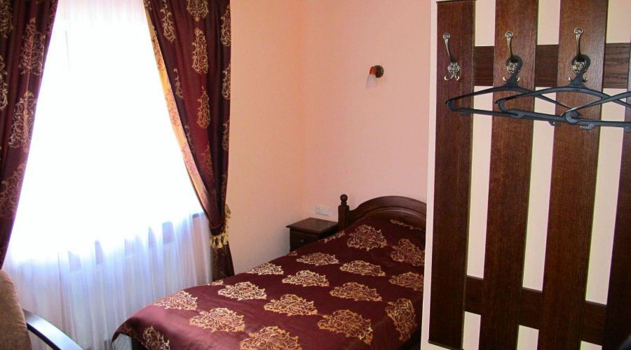 Одноместный номер №1, 2, 7, 8 (корпус №1)