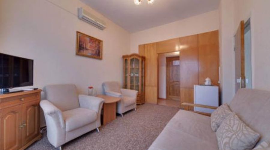 «Семейный» (комната 525)