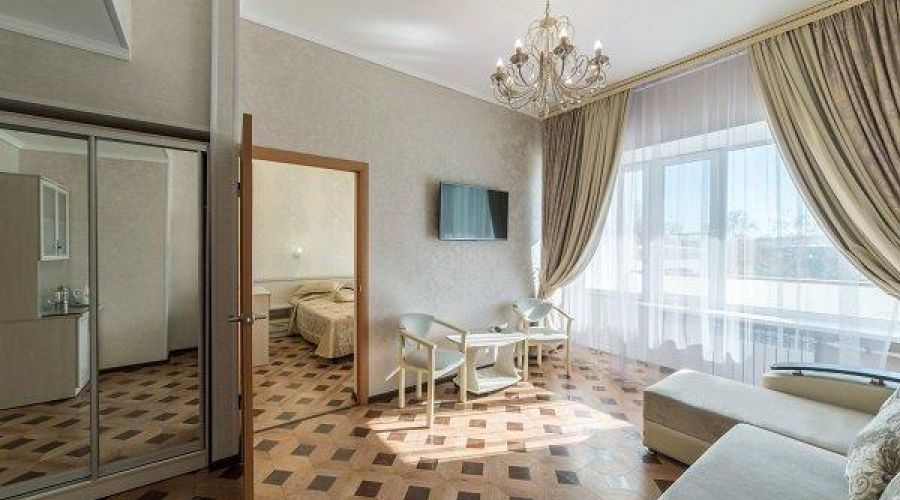 «Семейный» (комнаты 325, 425)