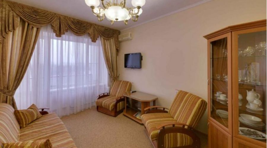 «Семейный» (комнаты 325, 425)