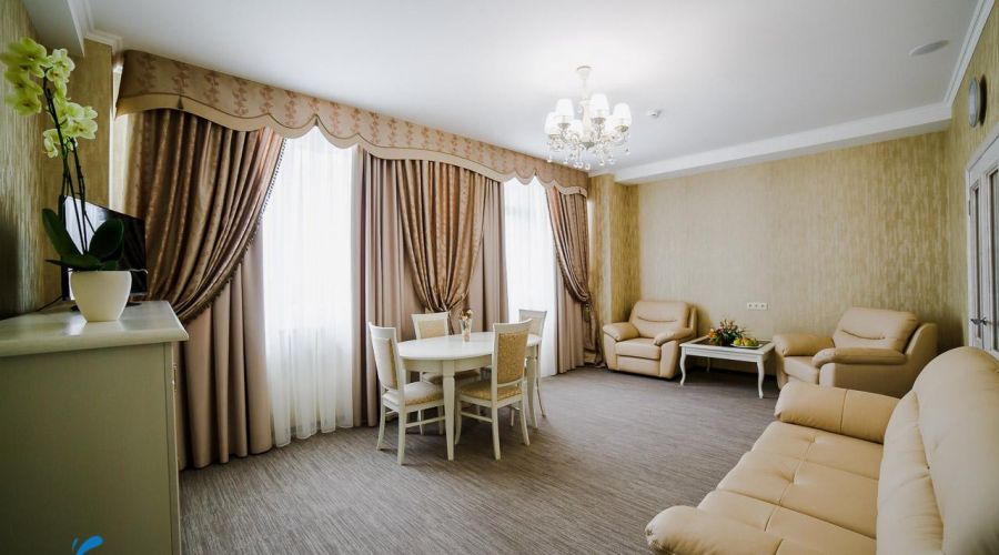 1-местный 2-комнатный Люкс