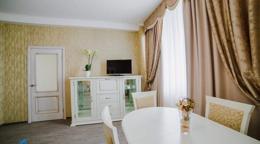 1-местный 2-комнатный Люкс