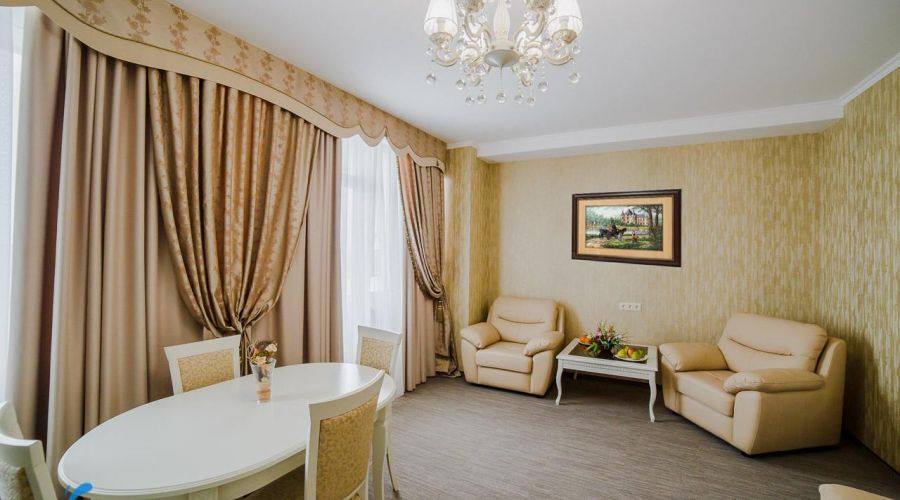 1-местный 2-комнатный Люкс