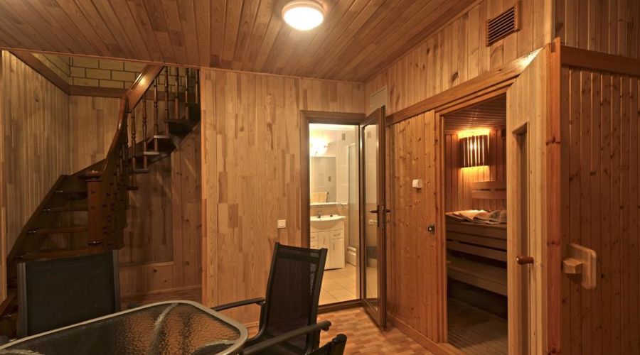 Двухуровневые апартаменты с сауной