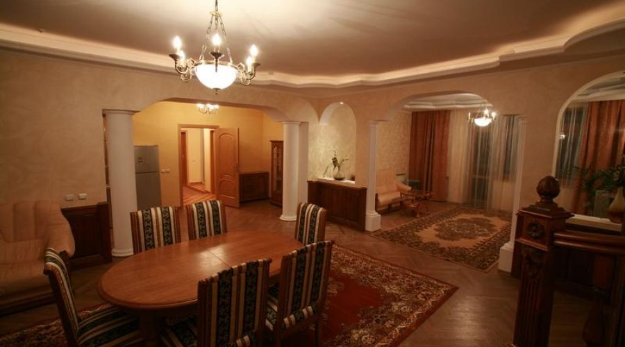 Двухуровневые апартаменты с сауной