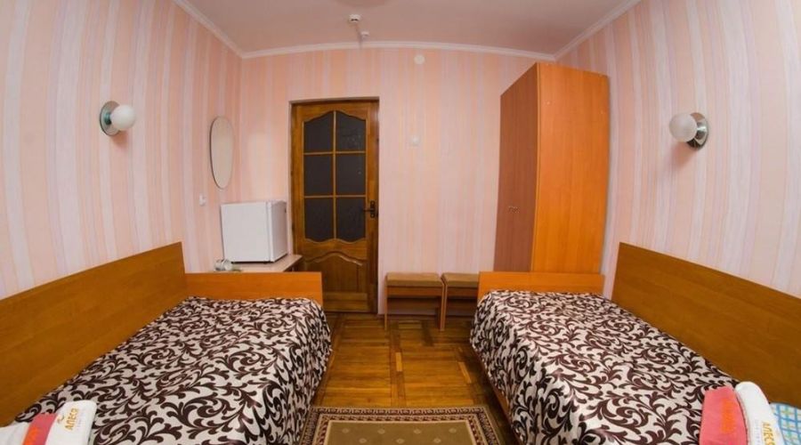 2-местный 1-комнатный &laquo;Твин&raquo; (1-5 корпус, площадь номера 16,5 кв.м.)