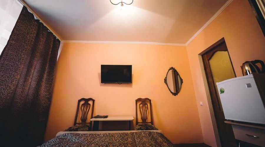 2-местный 1-комнатный &laquo;Дабл&raquo; (1,3 корпус, площадь номера 16.5 м.кв.)