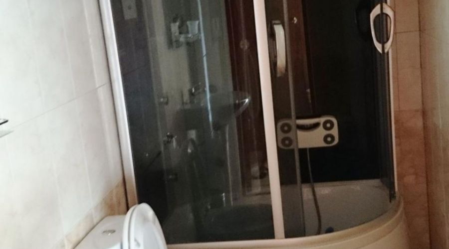 Стеклянный коттедж