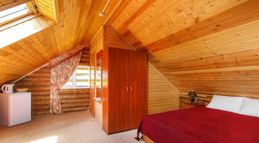 Двухместный номер в деревянном коттедже (2 этаж)