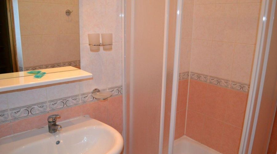 1 комнатный 1 местный (№26а,27,28,36а,37,38,46а,47,48-кр. корп. №№1,2,3,7,8,9,13,14-сосн. корп. Котт.6 сп.3)