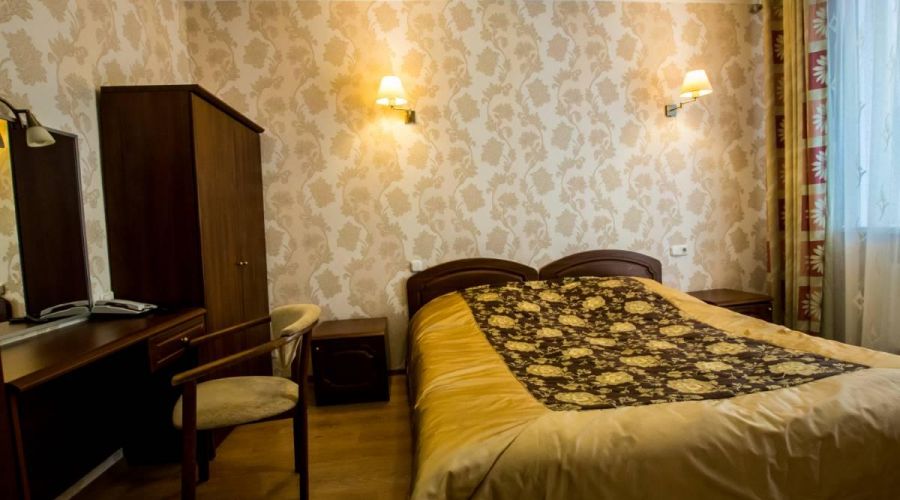 Четырехместный 2-х комнатный