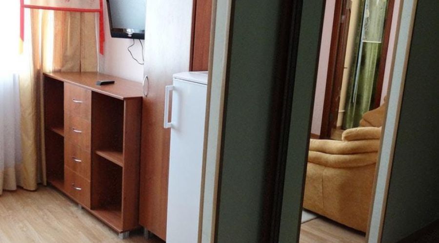 1-местный 2-комнатный Кинг Сайз Люкс (1 корпус)