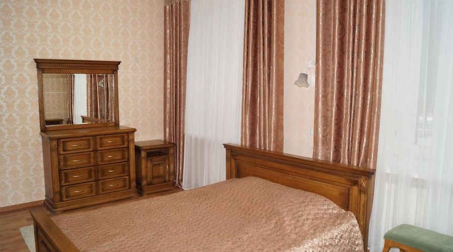 3-местный 3-комнатный