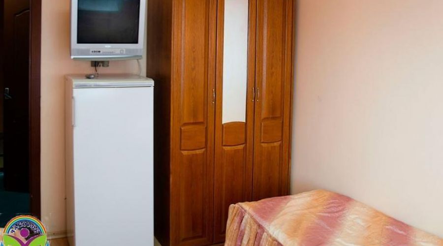 2-x местный 1 комнатный номер 1-й категории