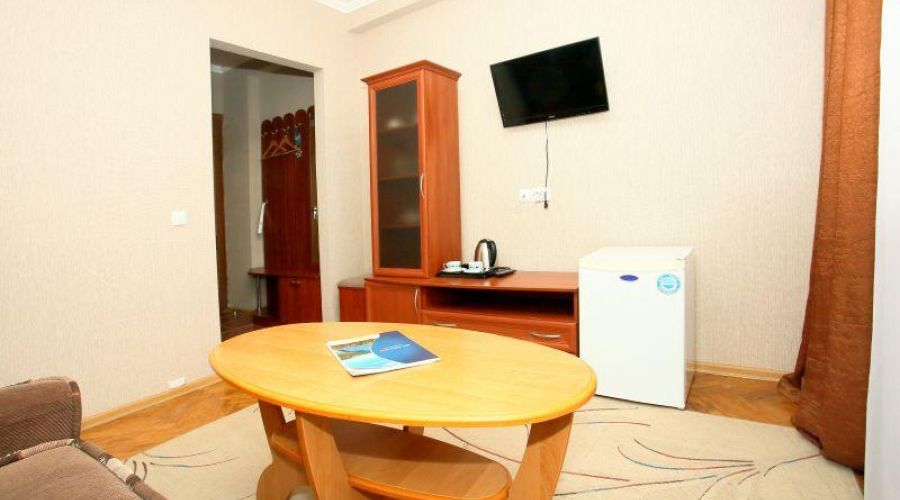 1 категория Двухкомнатный 1-местный (4 этаж)