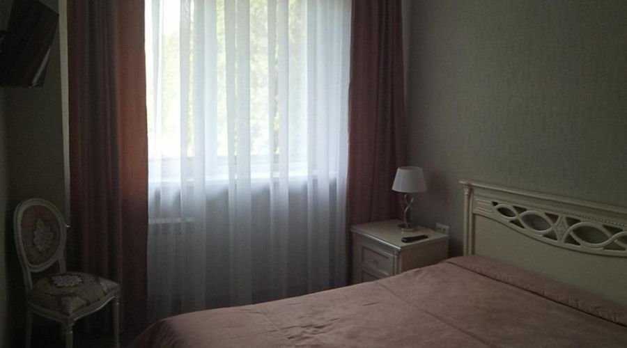 1-местный 2-комнатный повышенной комфортности (главный корпус)