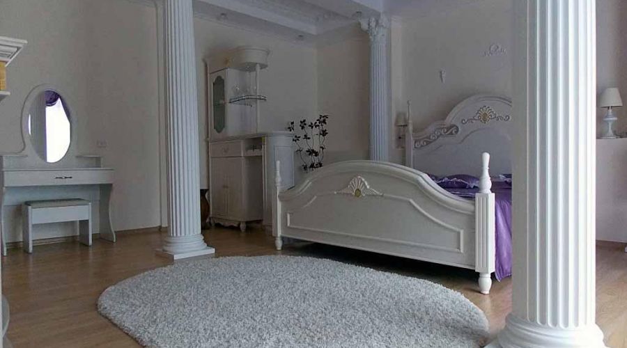 Номер высшей категории студия (studio)