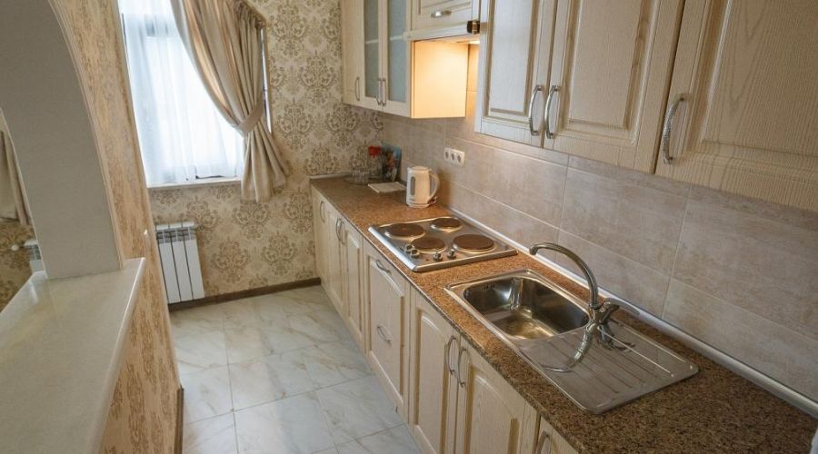 Сюит 2-местный 3-комнатный (корпус №2)