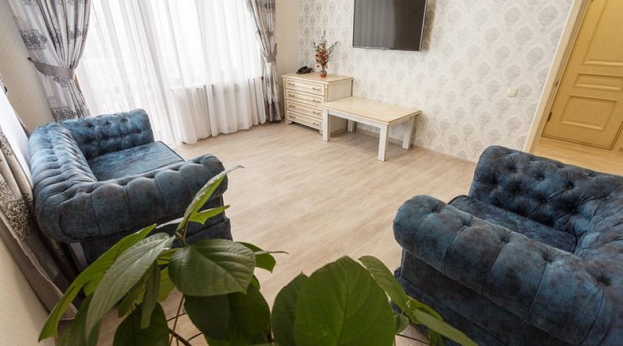 Люкс 2-местный 3-комнатный (корпус №1)