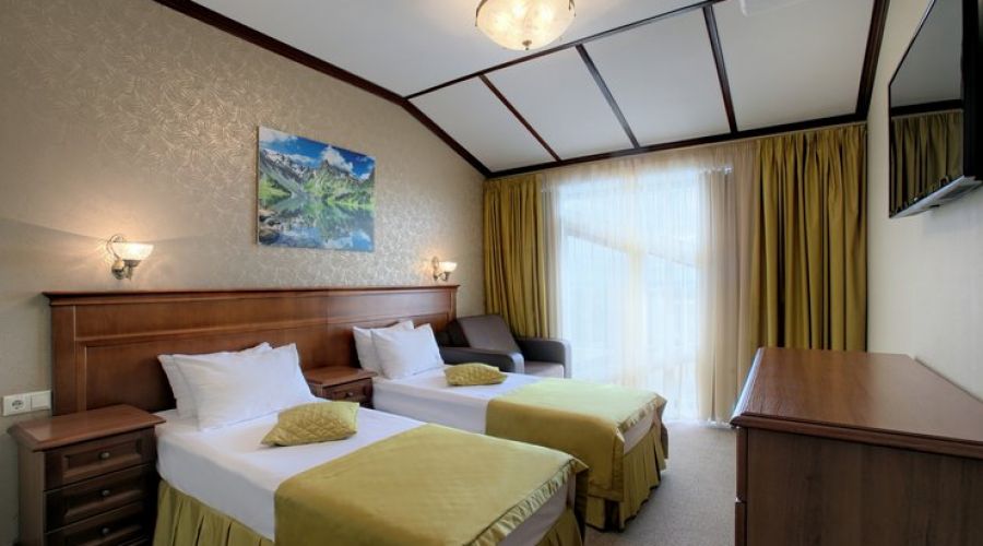 Стандартный 4-местный 2-комнатный