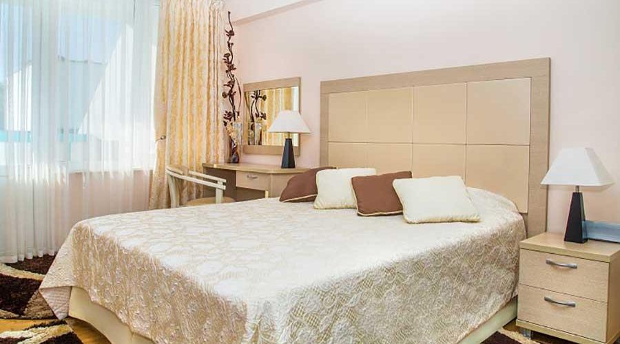 «Люкс» с террасой 400