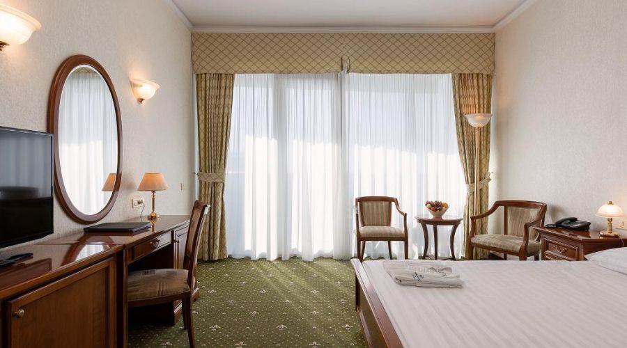 «Стандарт»