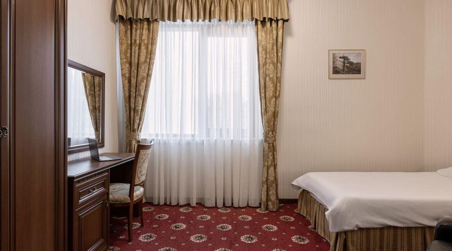 «Люкс» трехкомнатный