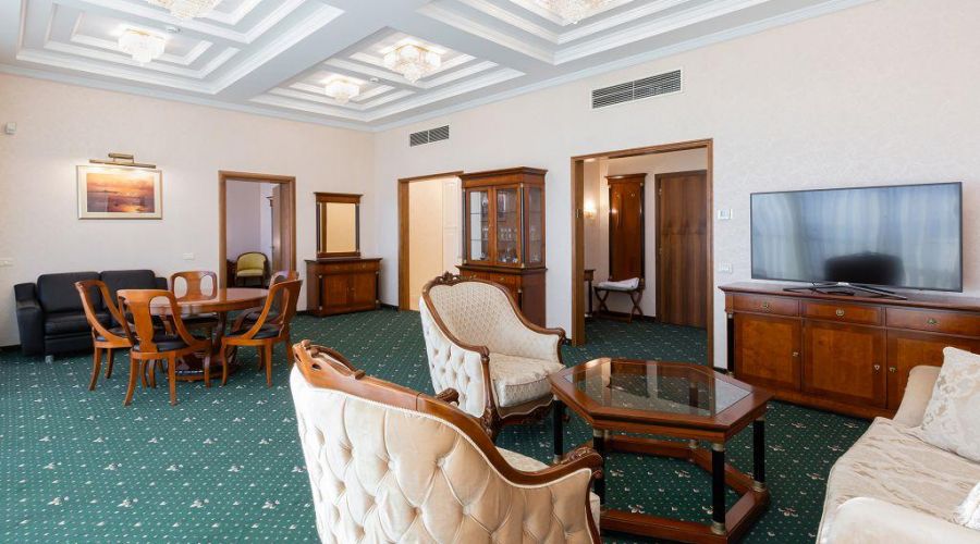 «Апартамент» двухкомнатный №705