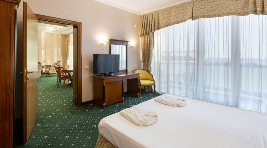 «Апартамент» двухкомнатный №705