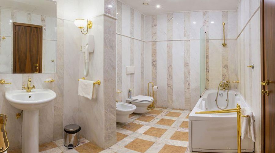 «Апартамент» двухкомнатный №705