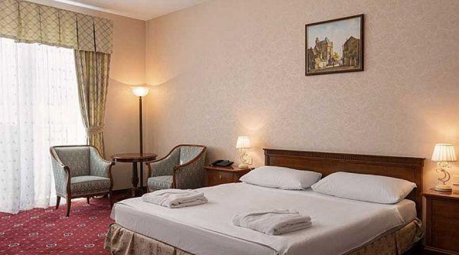 «Апартамент» трехкомнатный №708