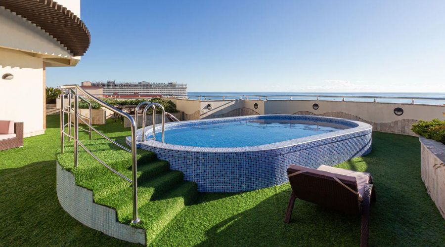 «Апартамент» трехкомнатный №802