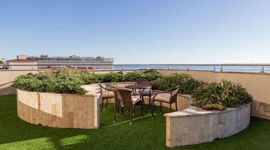 «Апартамент» трехкомнатный №802