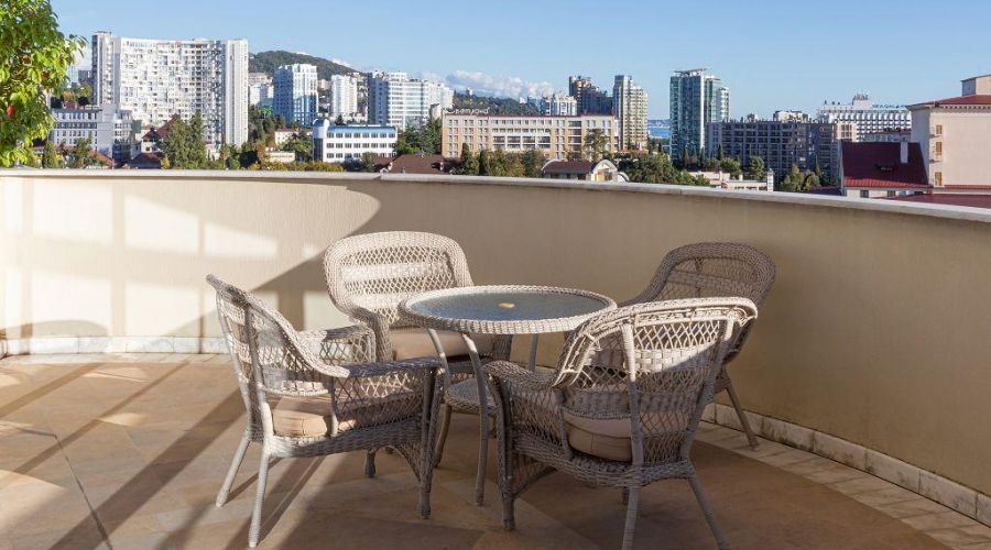 «Апартамент» трехкомнатный №802