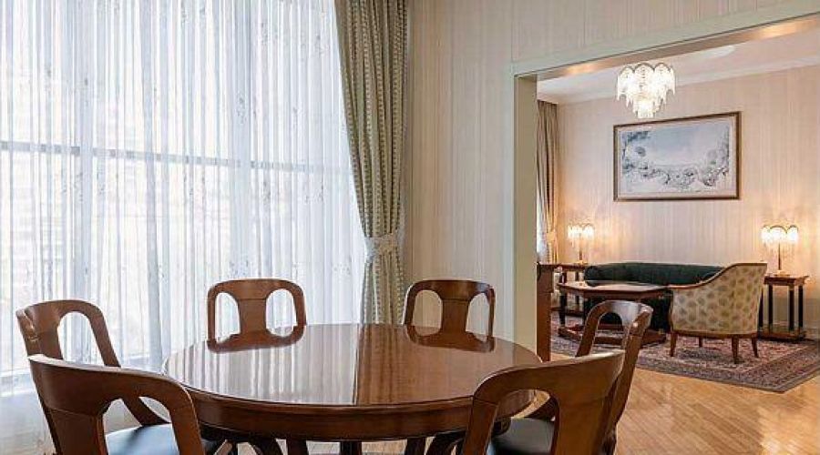 «Апартамент» трехкомнатный №803