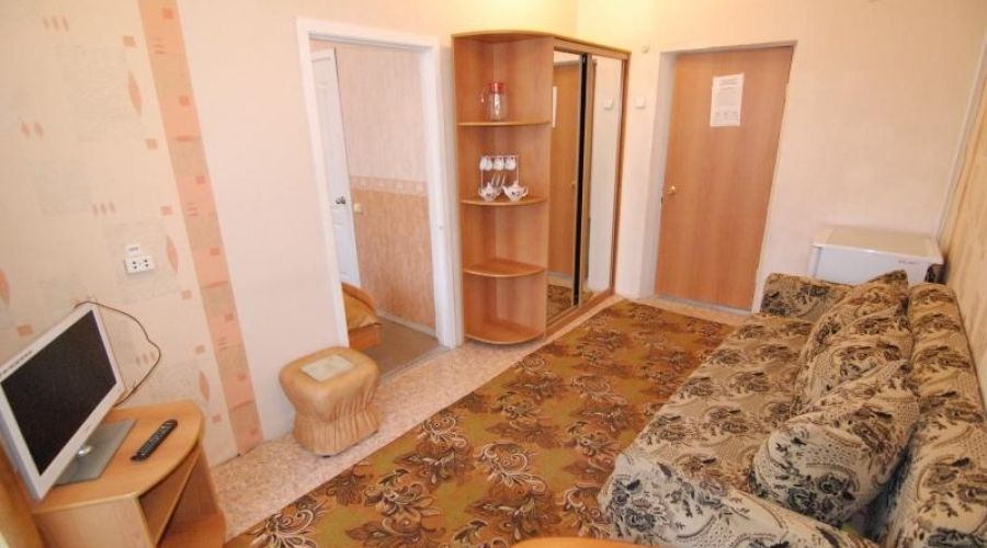 1-местный 2-комнатный (20 кв.м.)