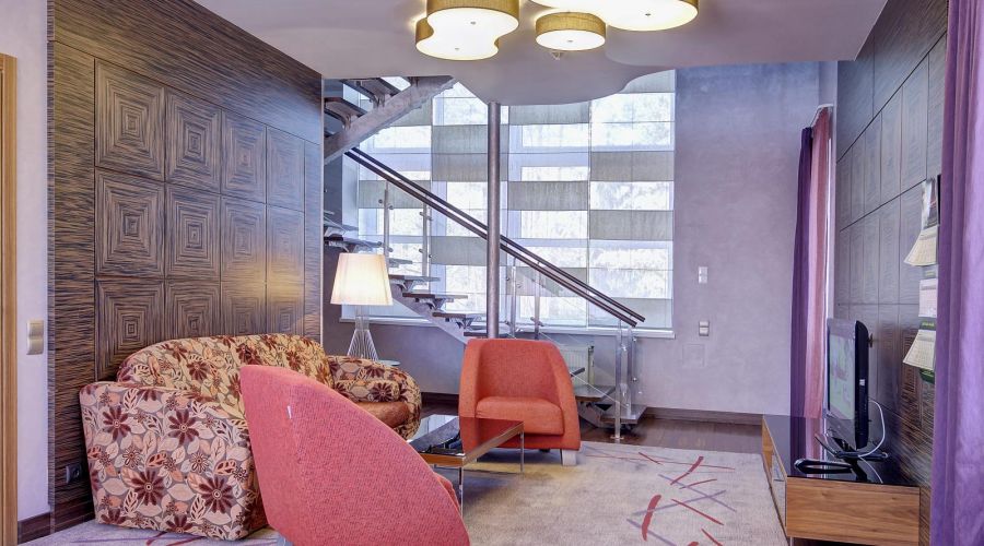 Двухуровневый двухкомнатный Апартамент (главный корпус)