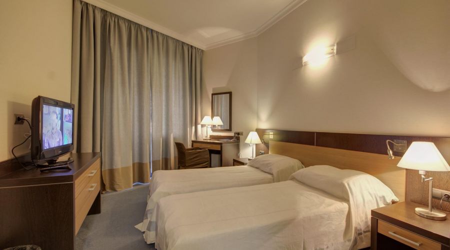 Стандартный трехкомнатный “Апартамент”