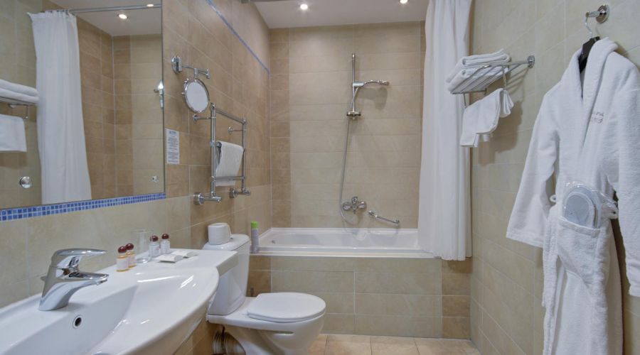 Стандартный трехкомнатный “Апартамент”