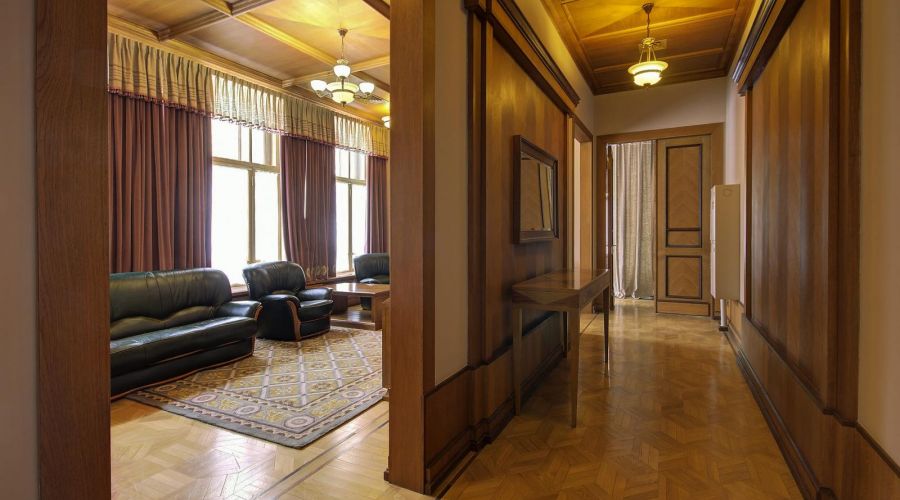 Трехкомнатный двухместный LUX Зимний сад (дача № 1)